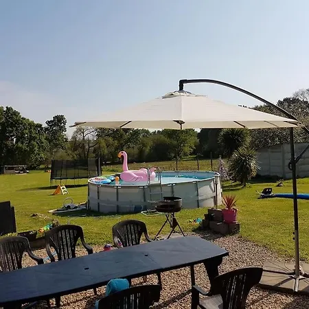 Holiday home Le Paradis Des Enfants Et Sa Maison En Bois Combrit