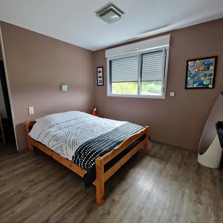 Le Paradis Des Enfants Et Sa Maison En Bois Holiday home Combrit